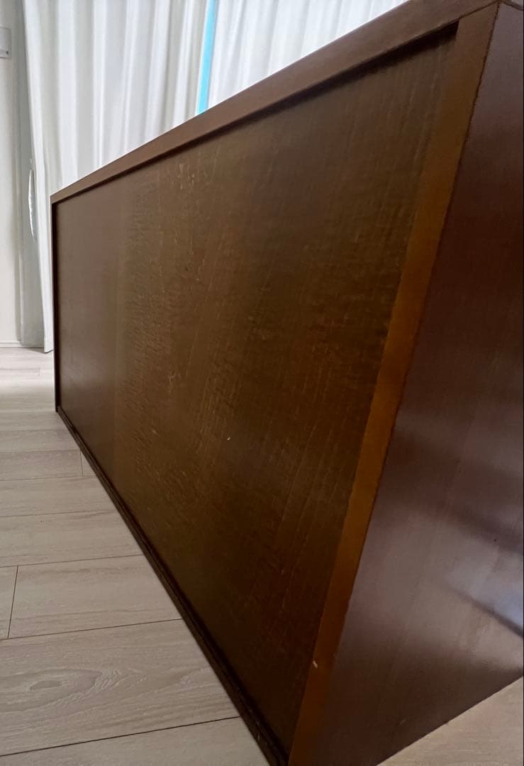 カリモク　コロニアルチェスト