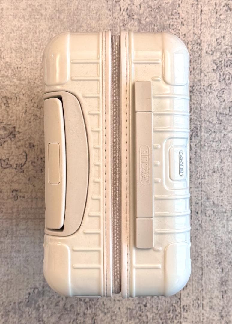 【美品】リモワ ユナイテッドアローズ限定 サルサ 32L 機内持ち込み 4輪