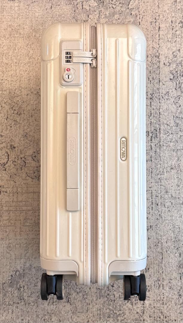 【美品】リモワ ユナイテッドアローズ限定 サルサ 32L 機内持ち込み 4輪