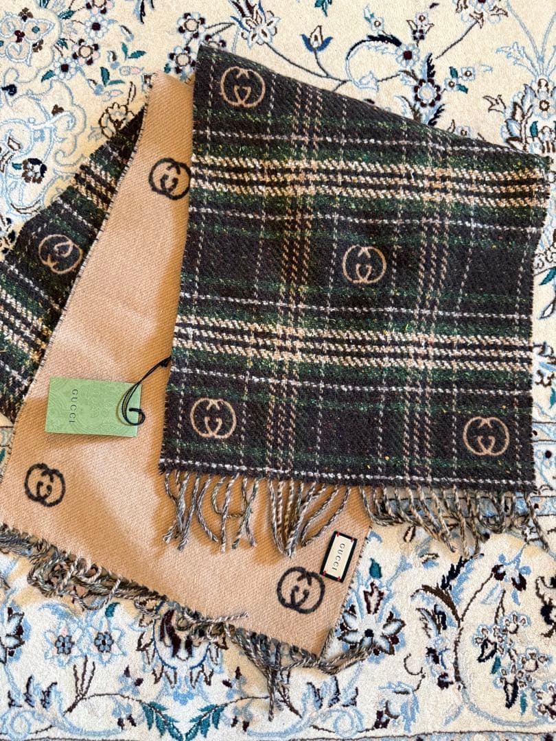 新品未使用【GUCCI 】チェック柄マフラー リバーシブルグリーン/ベージュ