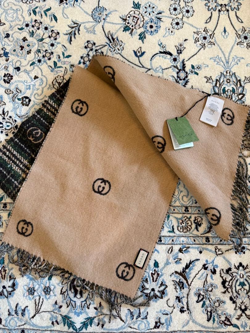 新品未使用【GUCCI 】チェック柄マフラー リバーシブルグリーン/ベージュ