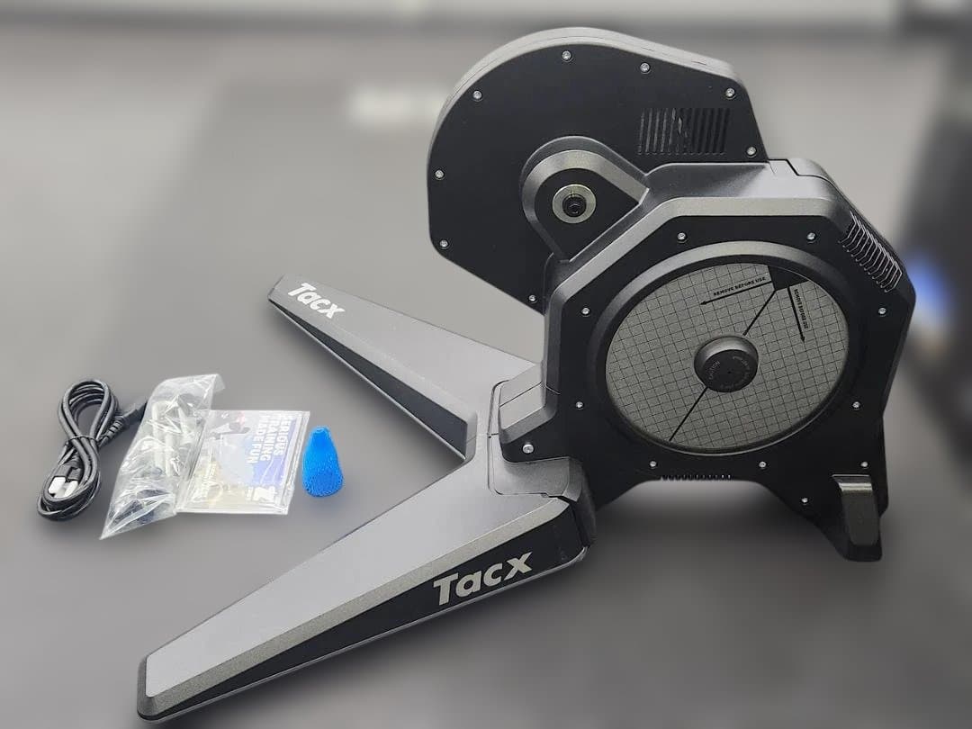 新品　Garmin　スマートローラー　Tacx　FLUX S　Smart