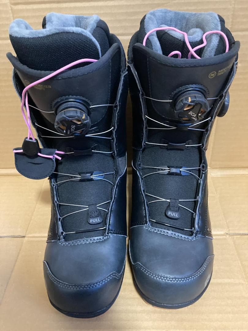 ナイデッカー トリニティ BOAコイラー ブラック (サイズ24.5cm)