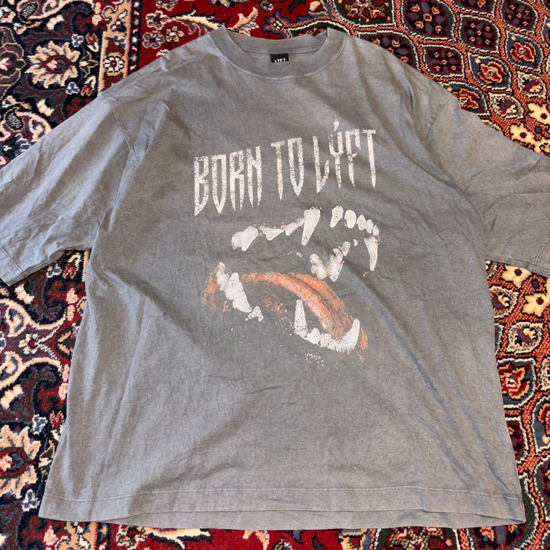 横川着用 LÝFT FANG GRAPHIC VINTAGE Tシャツ M