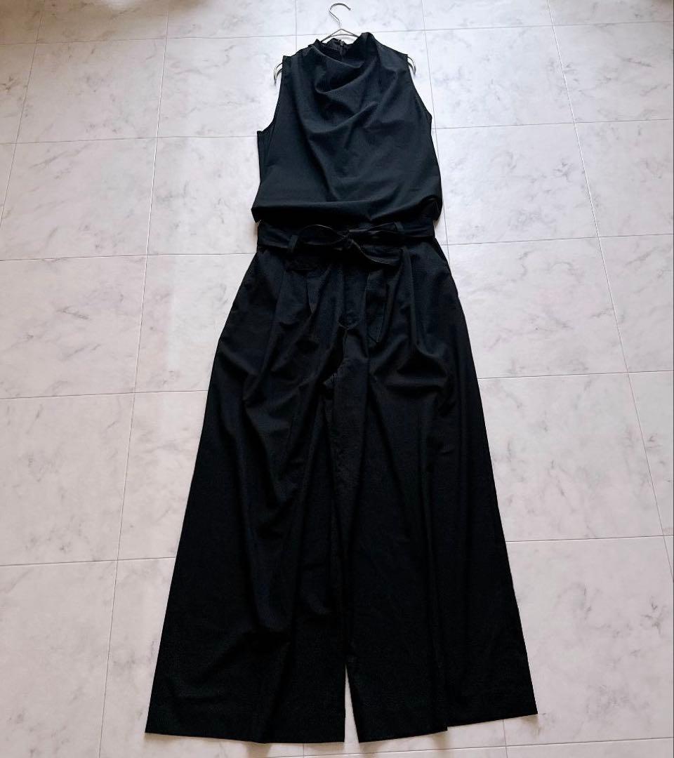 美品　ETRE TOKYO ドレープハイネックノースリオールインワン　S 黒