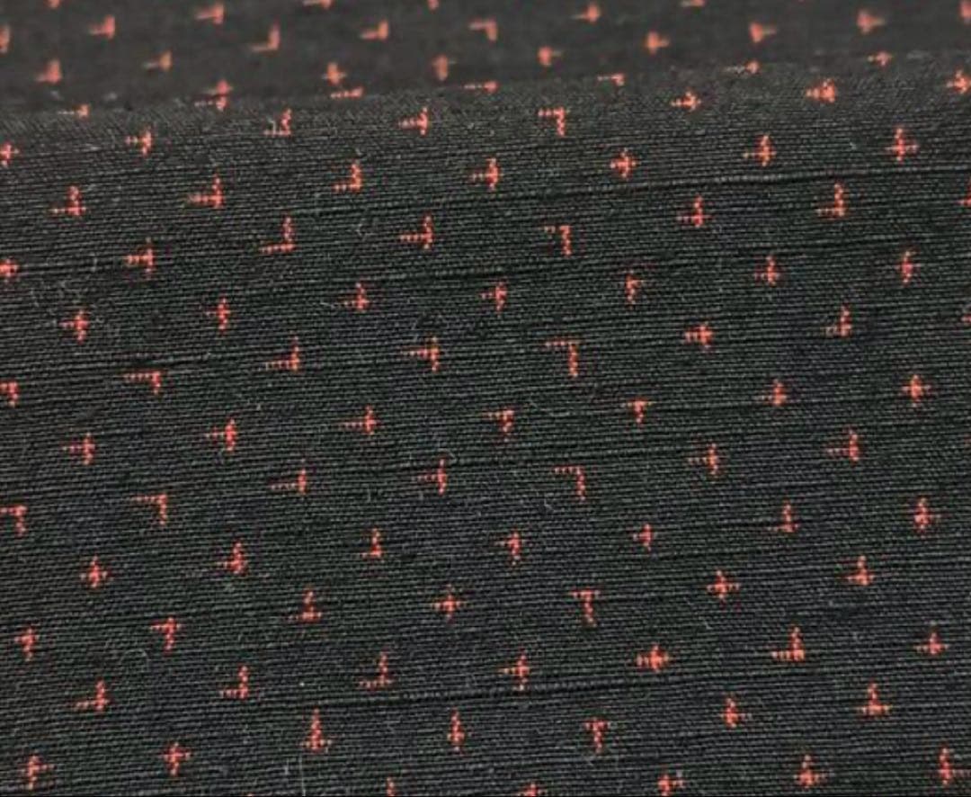 十字絣がかわいい　正絹　紬　濃紺