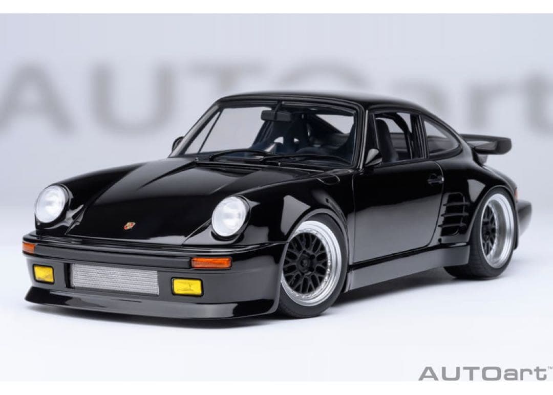 AUTOart Porsche 911 ブラックバード　湾岸ミッドナイト