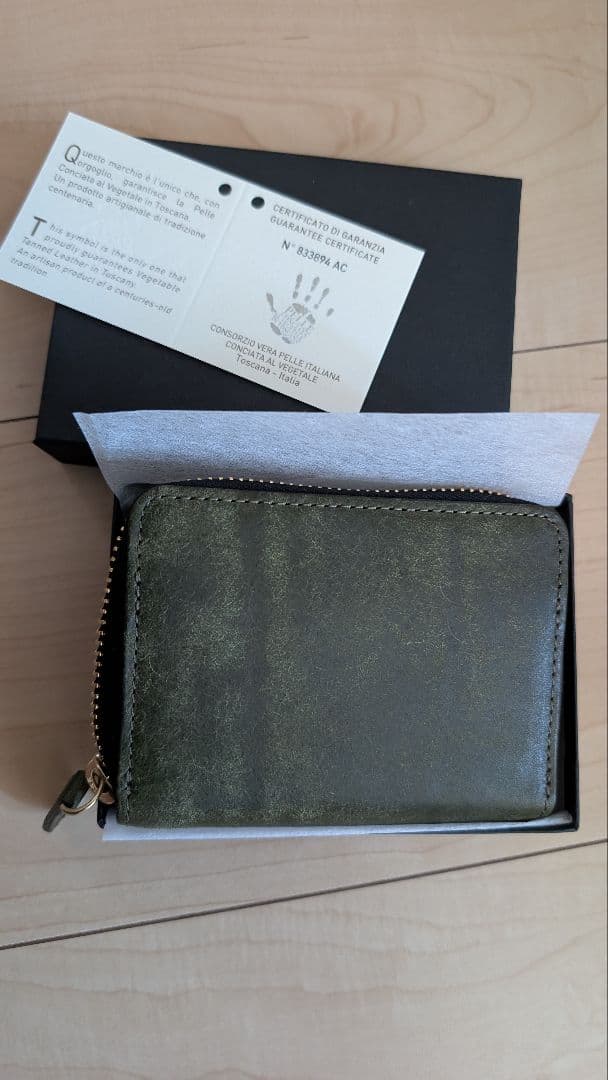 【新品未使用】ラウンドZIPミニ財布 SATTO Pro