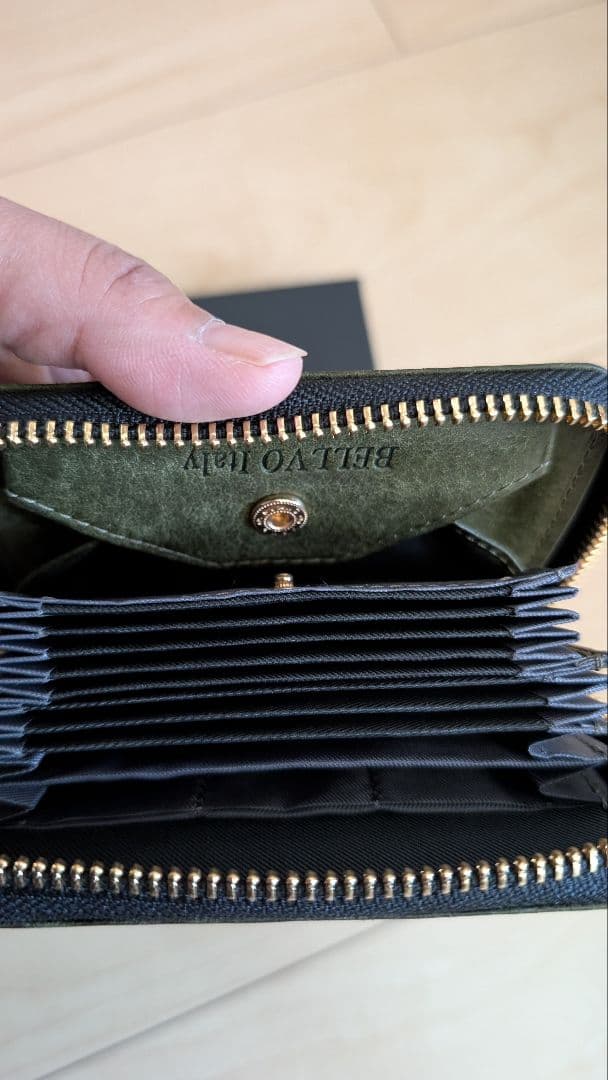 【新品未使用】ラウンドZIPミニ財布 SATTO Pro