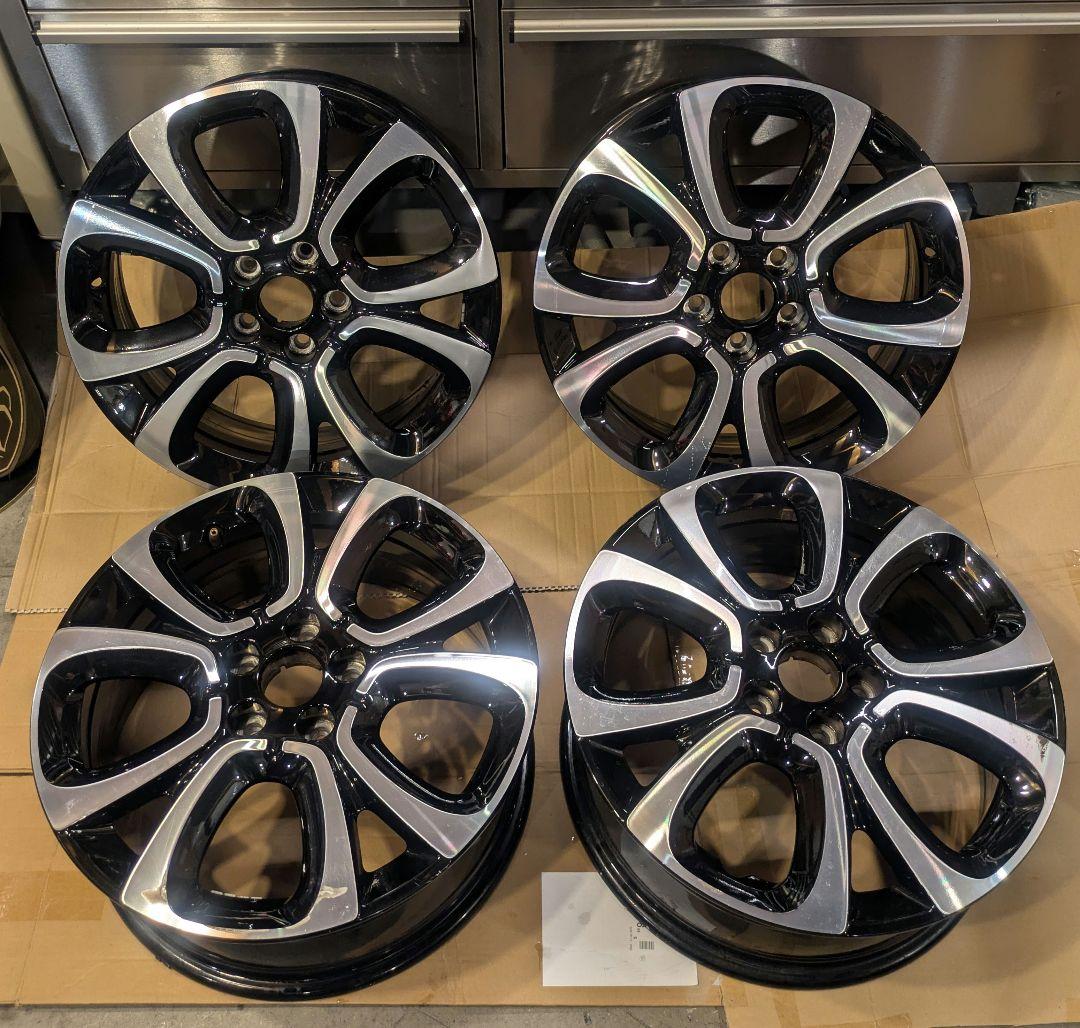 シトロエン ベルランゴ純正ホイール