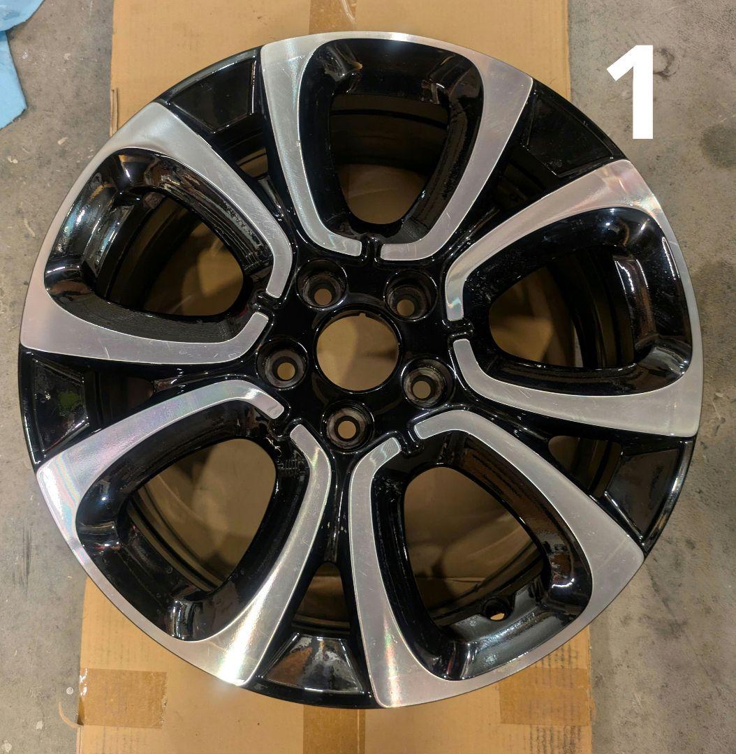 シトロエン ベルランゴ純正ホイール