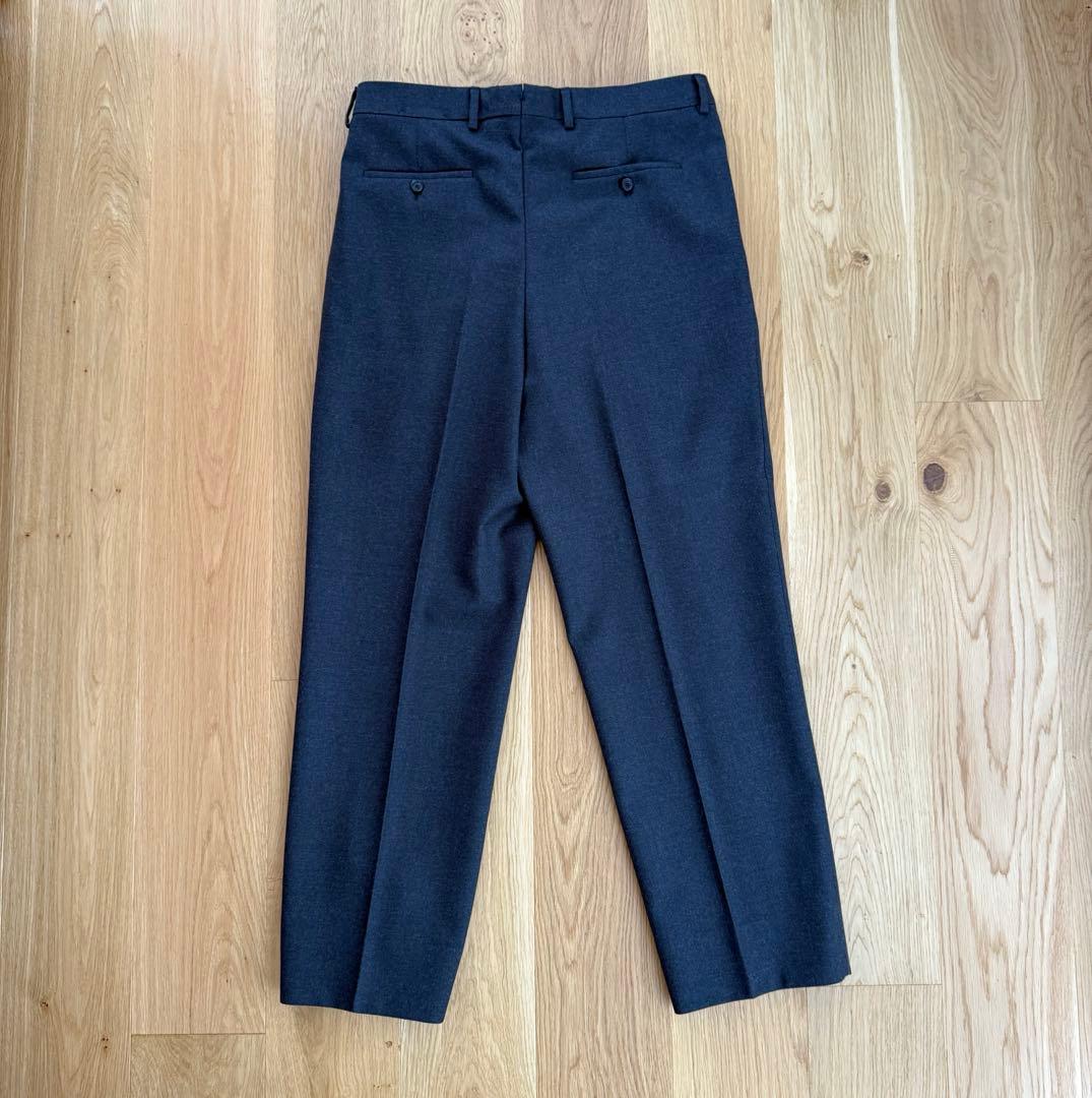 美品CARUSO ウールスラックス チャコールグレー District別注モデル