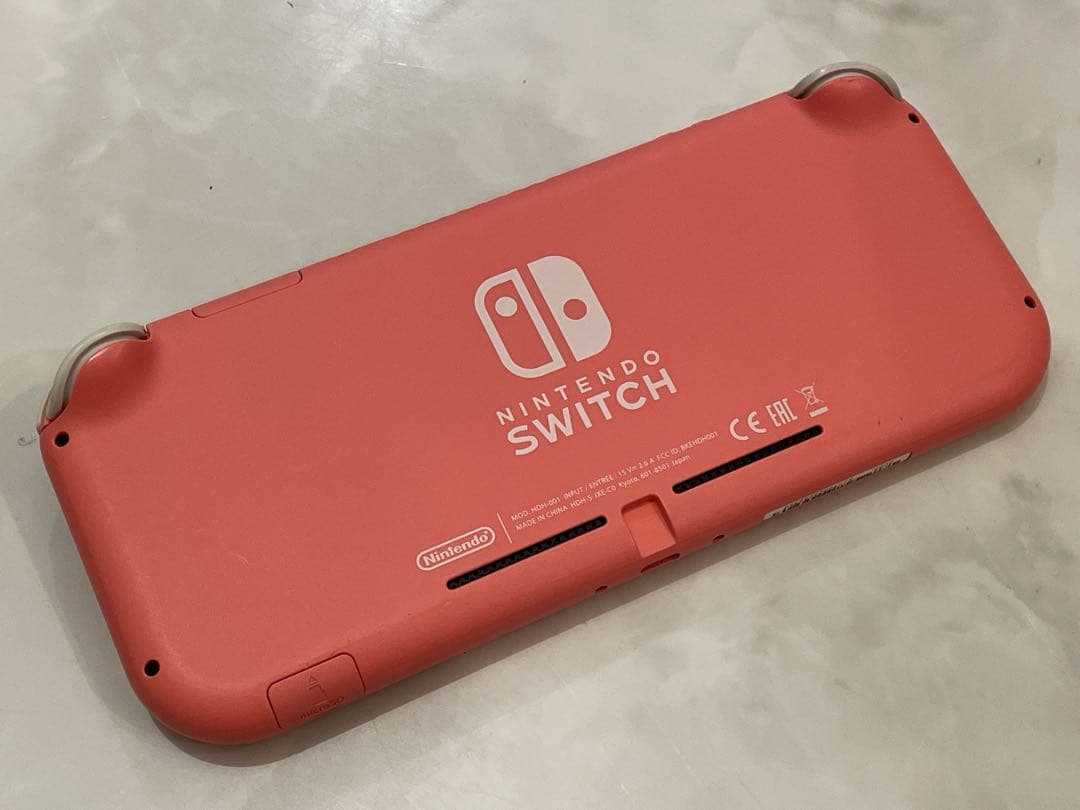 Switch Lite コーラルピンク 箱付き 任天堂 初期化済み!