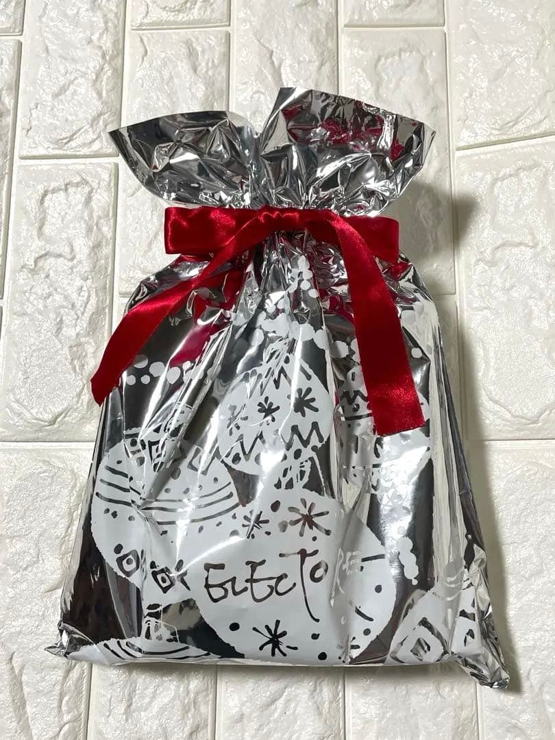 新品未使用未開封エレクトーレミネラルオーレフェイストリートメントギフトセット