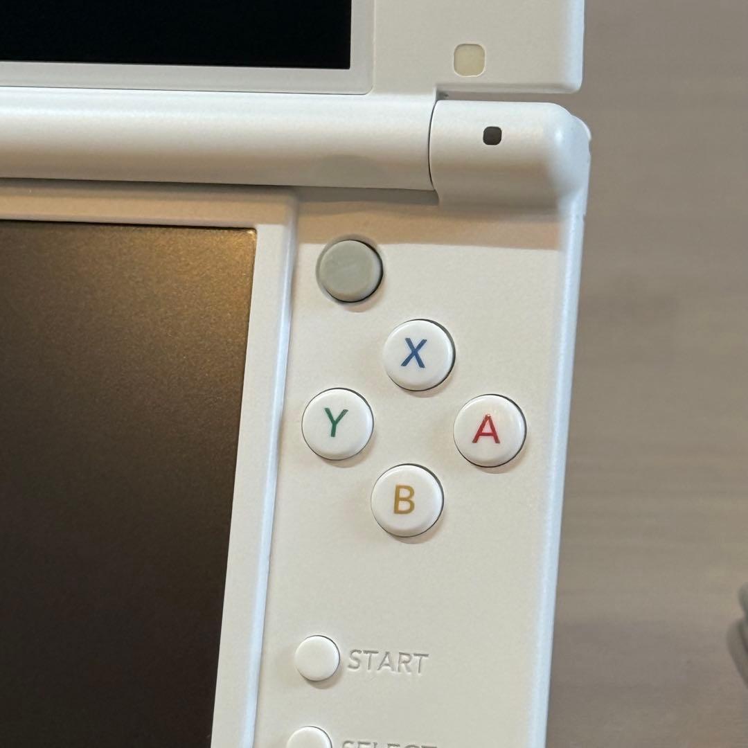 6-212 Newニンテンドー3DS LL パールホワイト