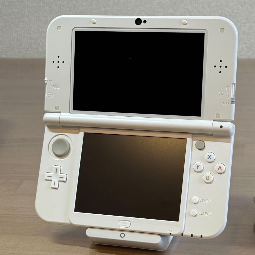 6-212 Newニンテンドー3DS LL パールホワイト