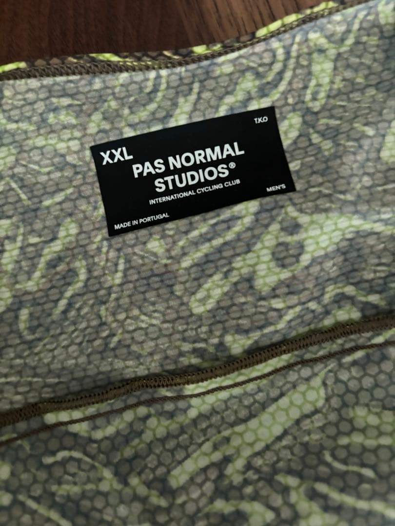 新品パスノーマルスタジオメンズT.K.O.メカニズム　プロジャージ半袖