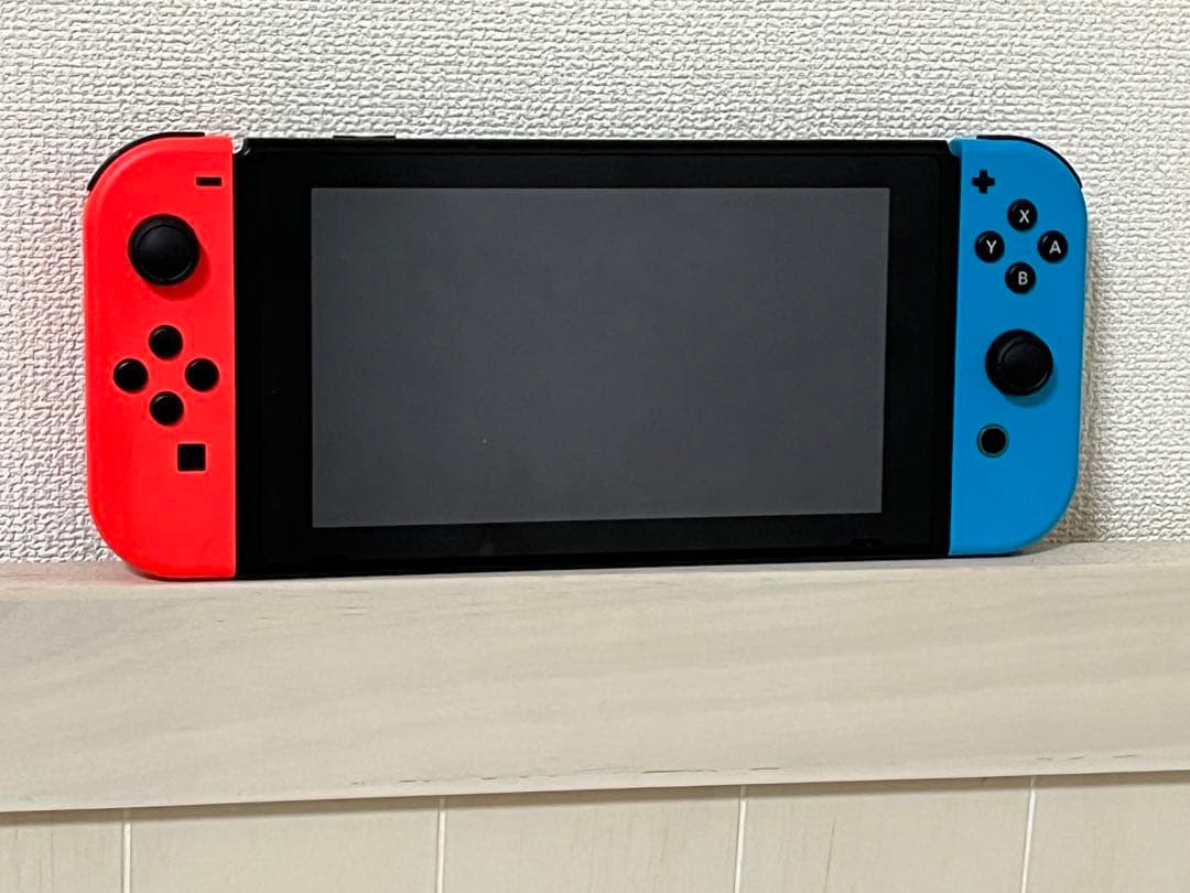 【13日まで値引き】Nintendo Switch 本体 赤/青