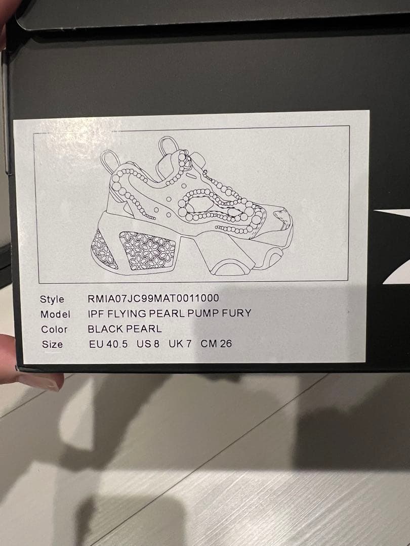 26㎝　ノワールケイニノミヤ　リーボック　パールスニーカー