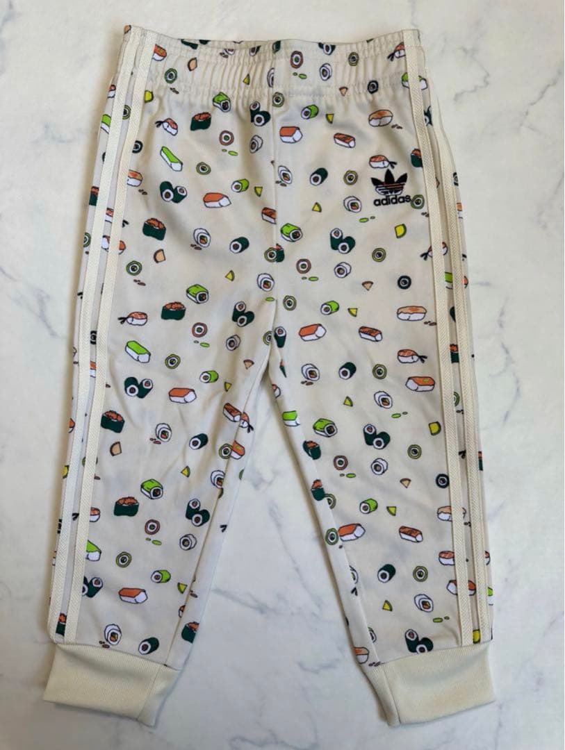 新品未使用　アディダス　ジャージ　セットアップ　寿司柄　100