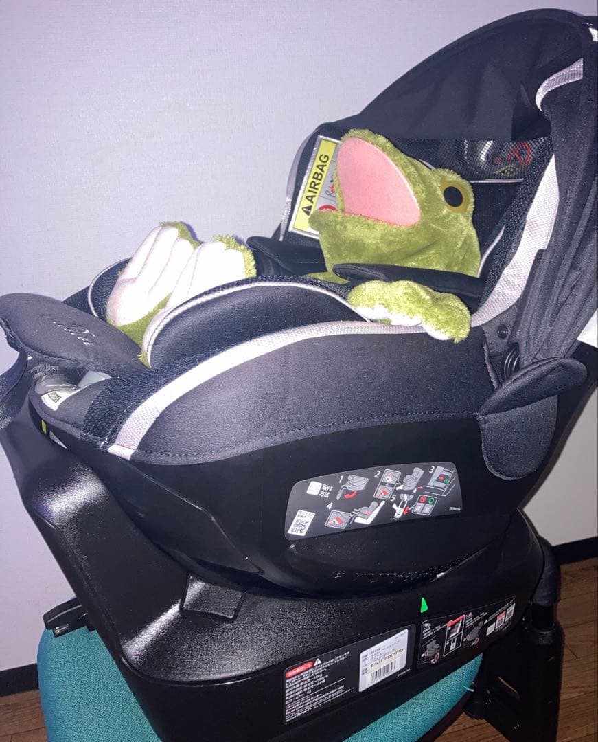 エールベベ⭐️isofixクルット3iグランス最高位チャイルドシートクリーニング済