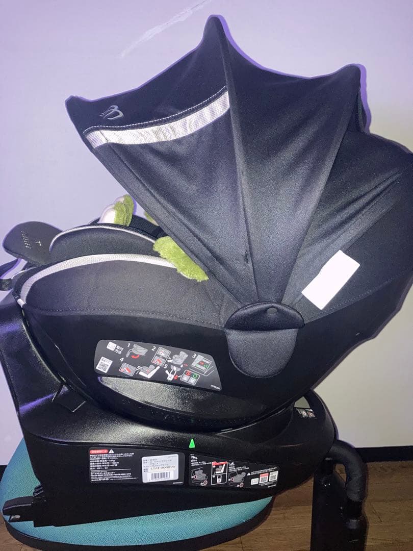 エールベベ⭐️isofixクルット3iグランス最高位チャイルドシートクリーニング済