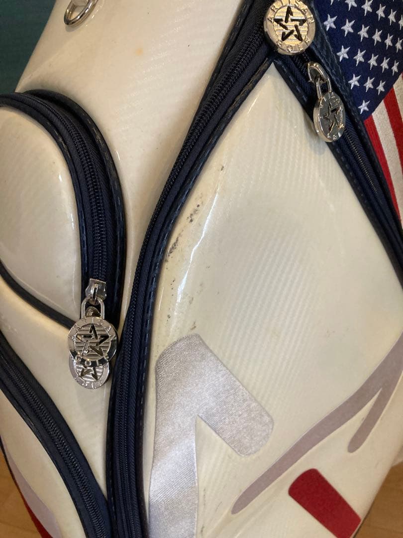 ARTISAN ゴルフバッグ・キャディバッグ