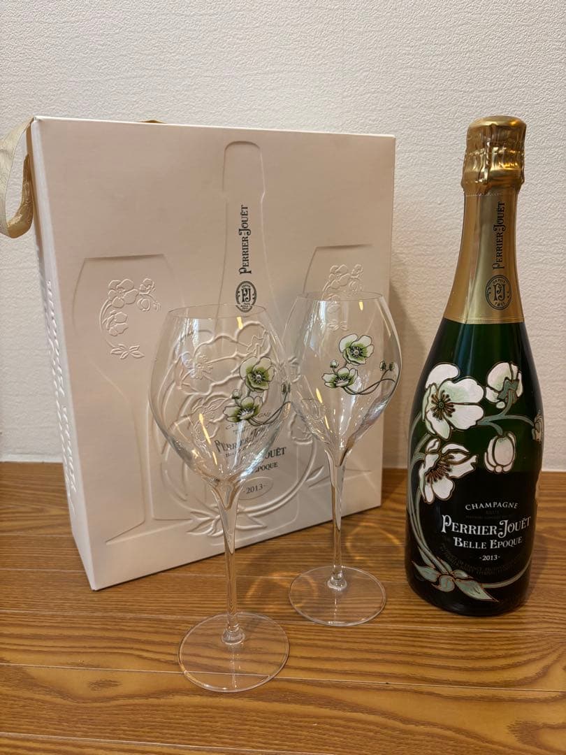 ペリエ・ジュエ“ベル・エポック”2013年＆ペアグラスセット 豪華ギフト箱入り
