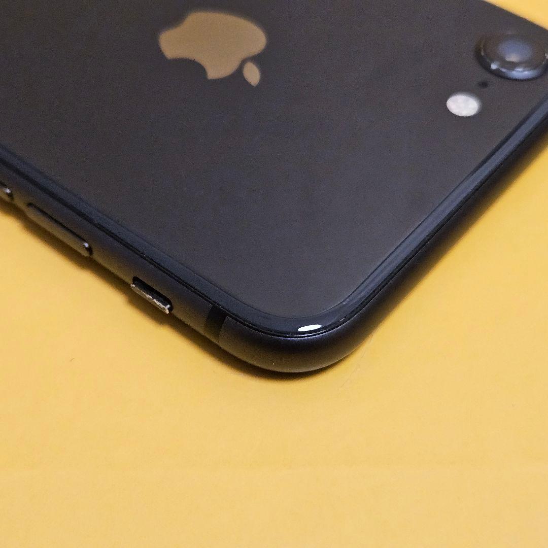 iPhone 8 64GB｜24時間以内発送#064