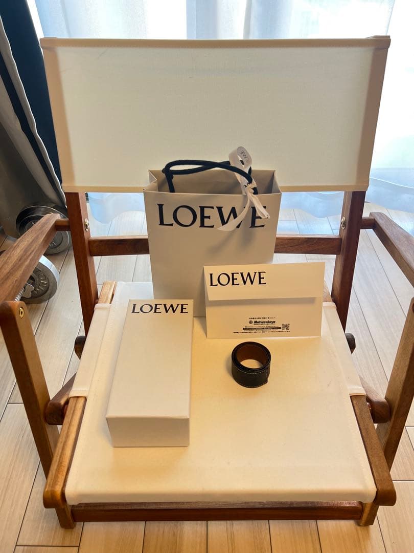 【美品】LOEWE カーフスキンバングル