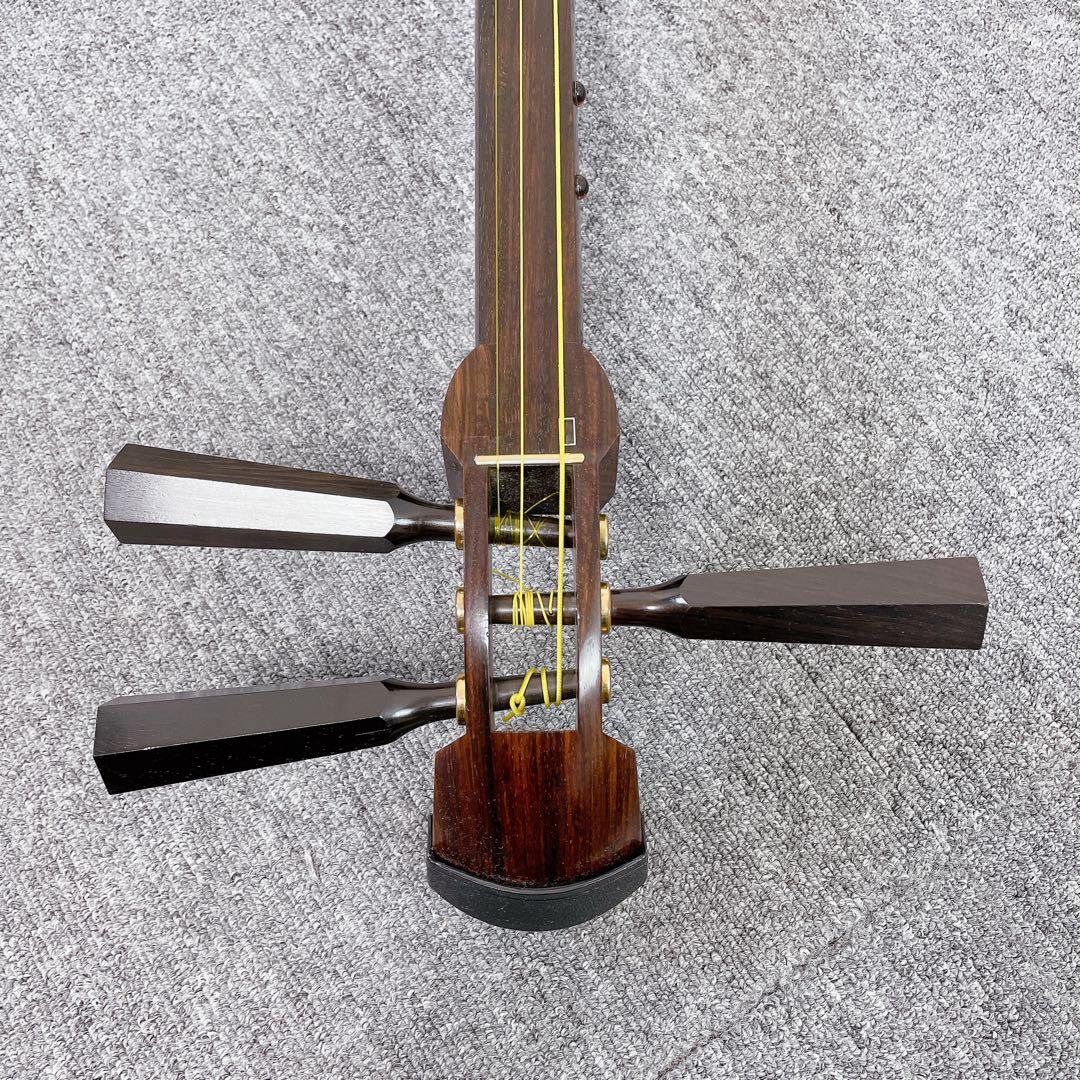 専用　津軽三味線 太棹 紅木 犬皮 綾杉彫り 段違い溝 東さわり 和楽器 三味線