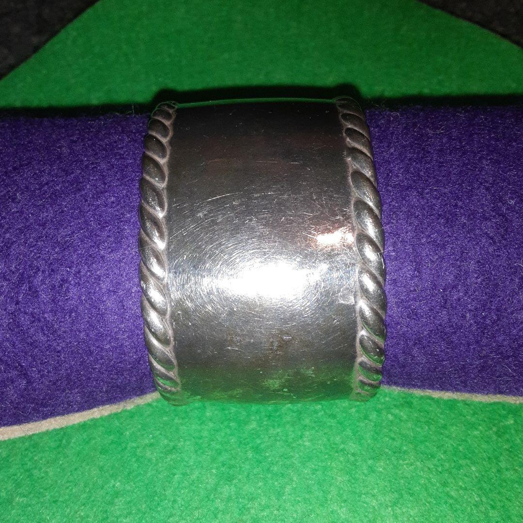 値下げ中PHILIPPEAUDIBERTバングル