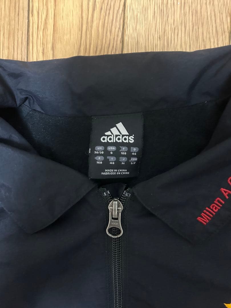 adidas ACミラン ジャケット Mサイズ 黒