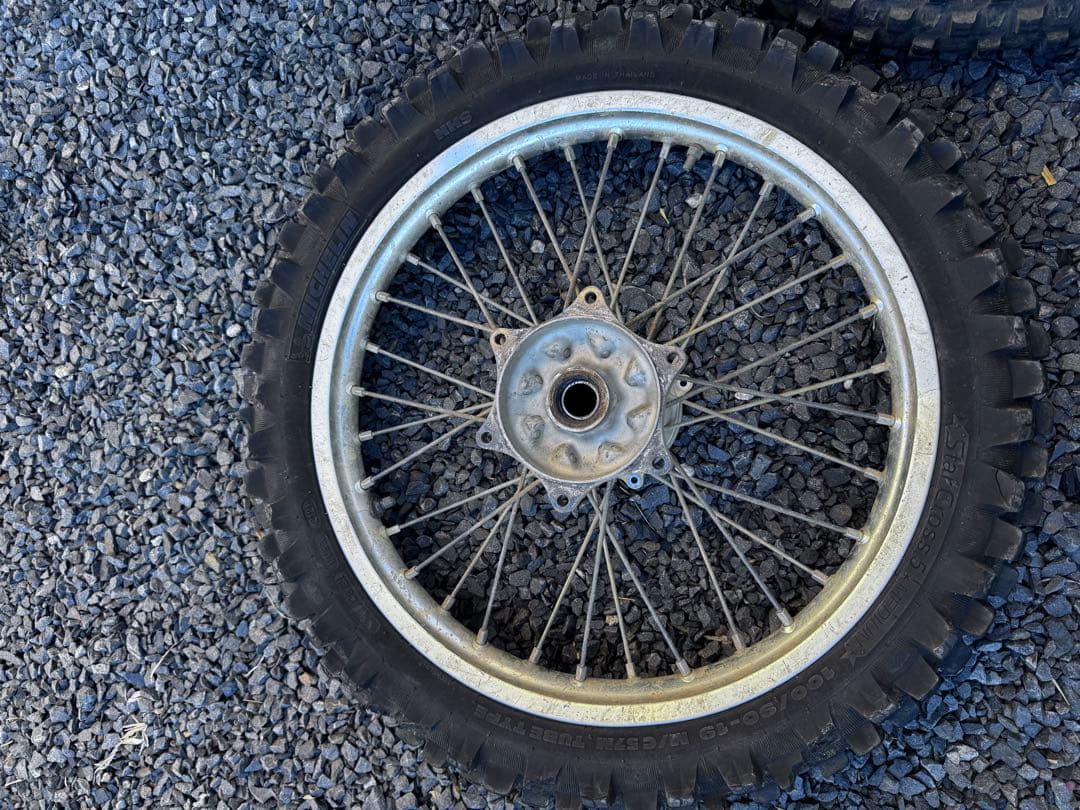 CRF250R 2014年式 前後セット‼️ 純正ホイール ディスク タイヤ付き