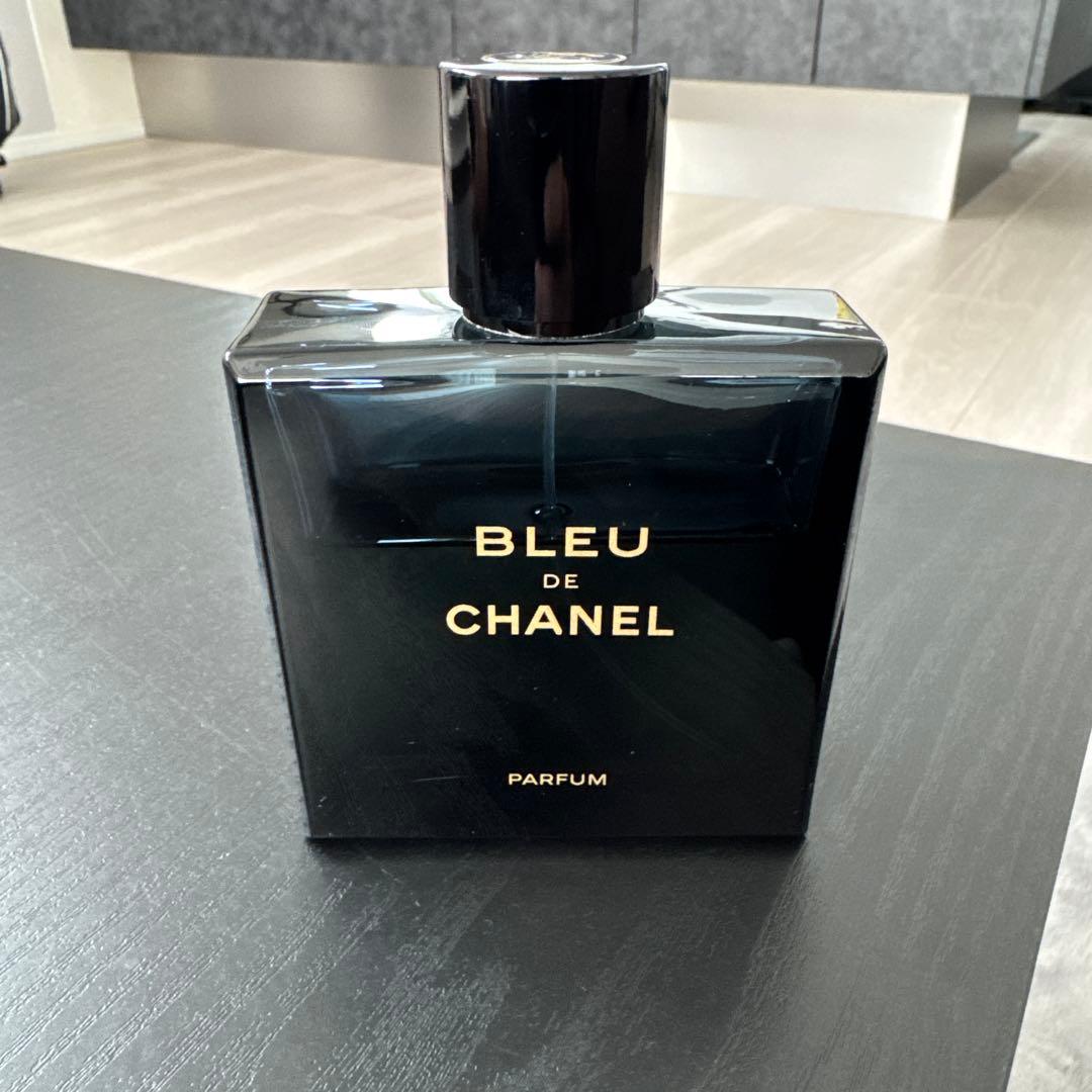 BLEU DE CHANEL パルファム 100ml本物です。