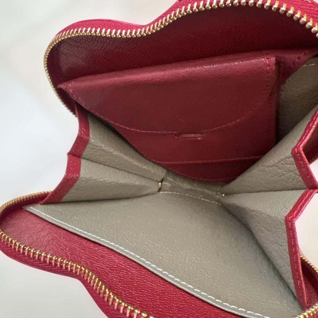 IBIZA ハート型ケース 赤