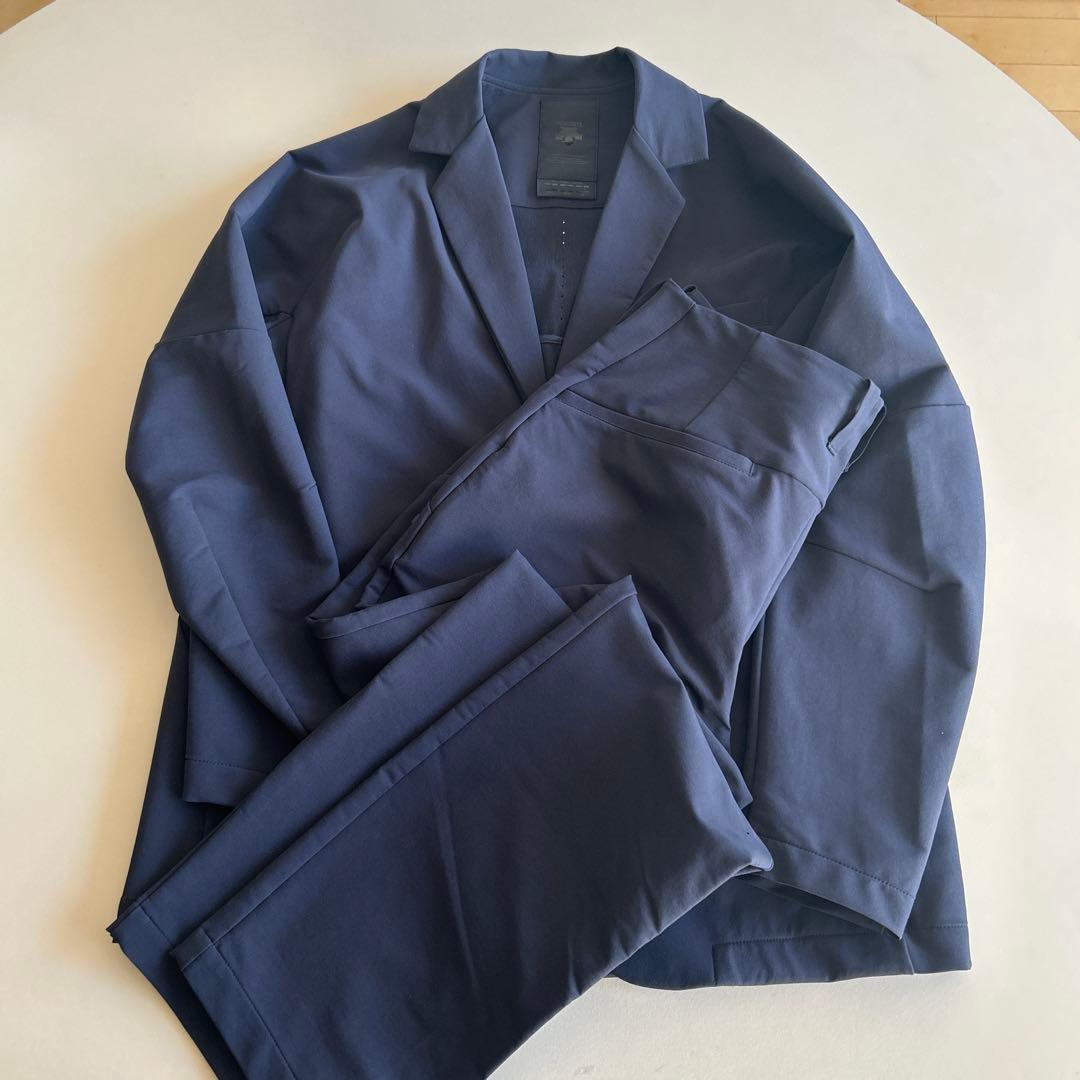 Descente スーツ　セットアップ