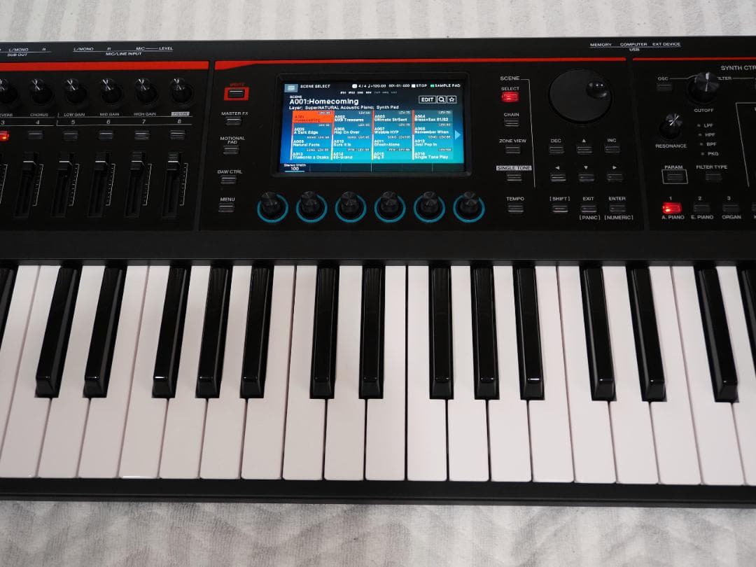 Roland FANTOM-06 ローランド 61鍵シンセサイザー