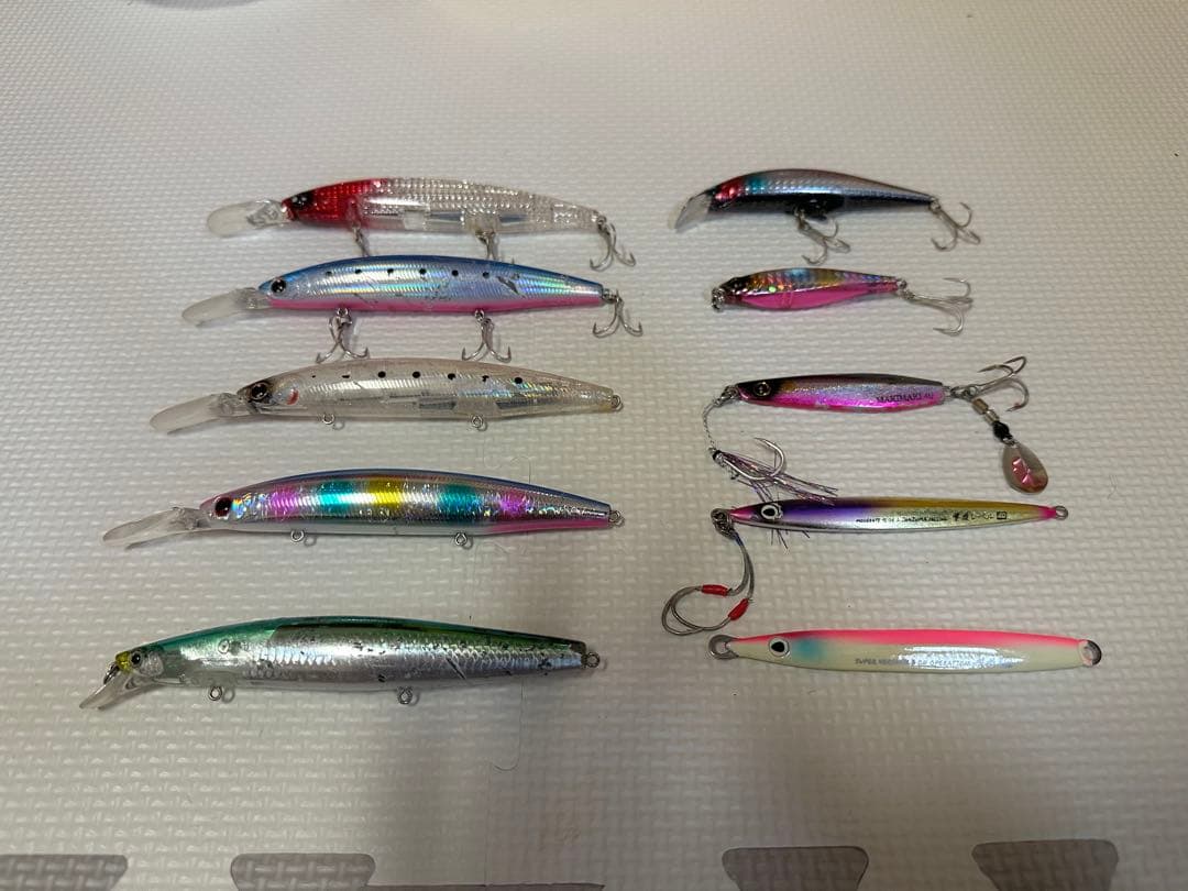 ケース付き人気ルアー10本セット！