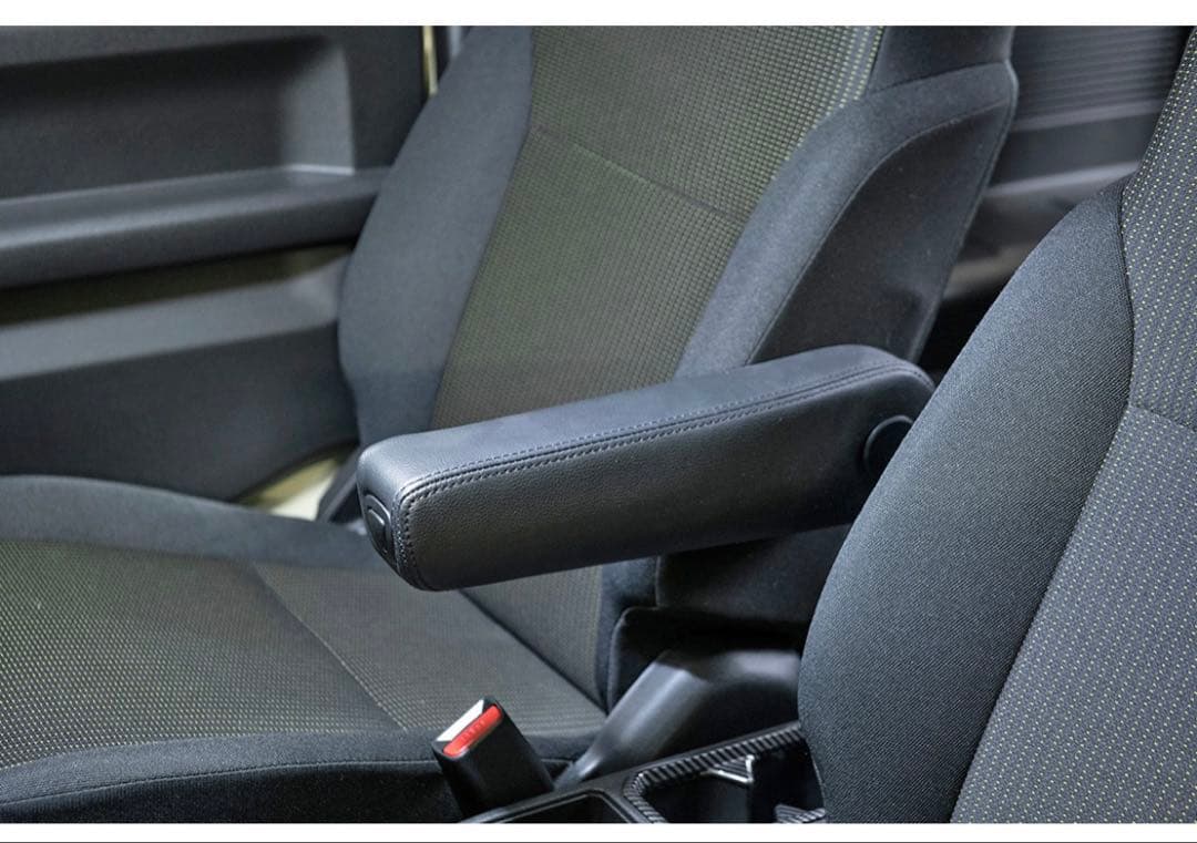 ジムニー　アームレスト(運転席)