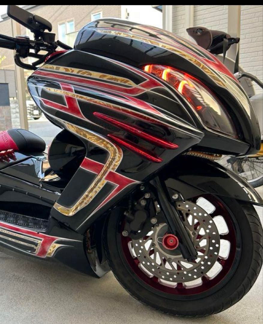 マジェスティ4d9フロントカウル最終値下げ