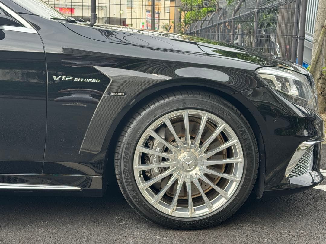 特注品‼️ ベンツW222共通 フェンダー＆リアサイドエアロ ドライカーボン ❣️