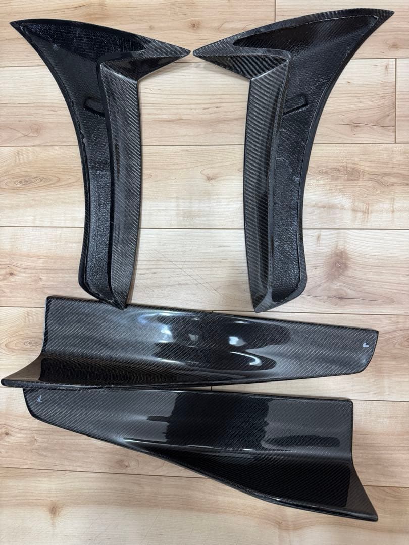 特注品‼️ ベンツW222共通 フェンダー＆リアサイドエアロ ドライカーボン ❣️