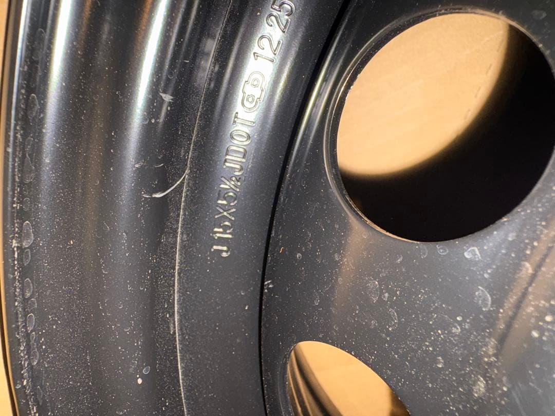 現行シエンタ　純正ホイール　ホイールキャップセット