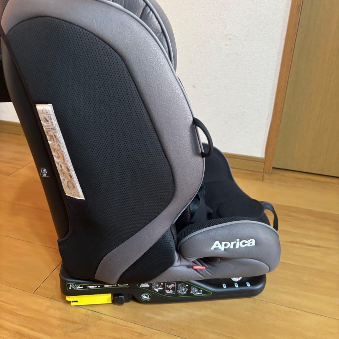 アップリカISOFIX ジュニアシート フォームフィット Form Fit AB