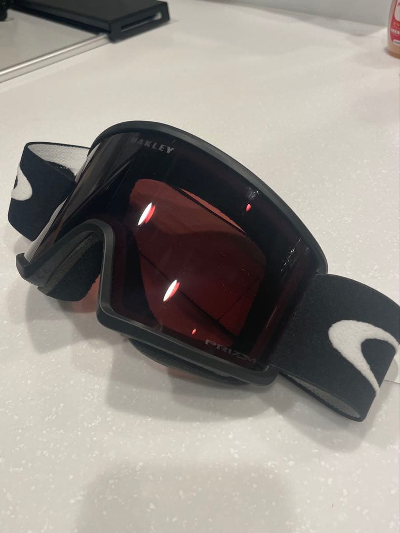 Oakley Prizm ゴーグル 赤レンズ