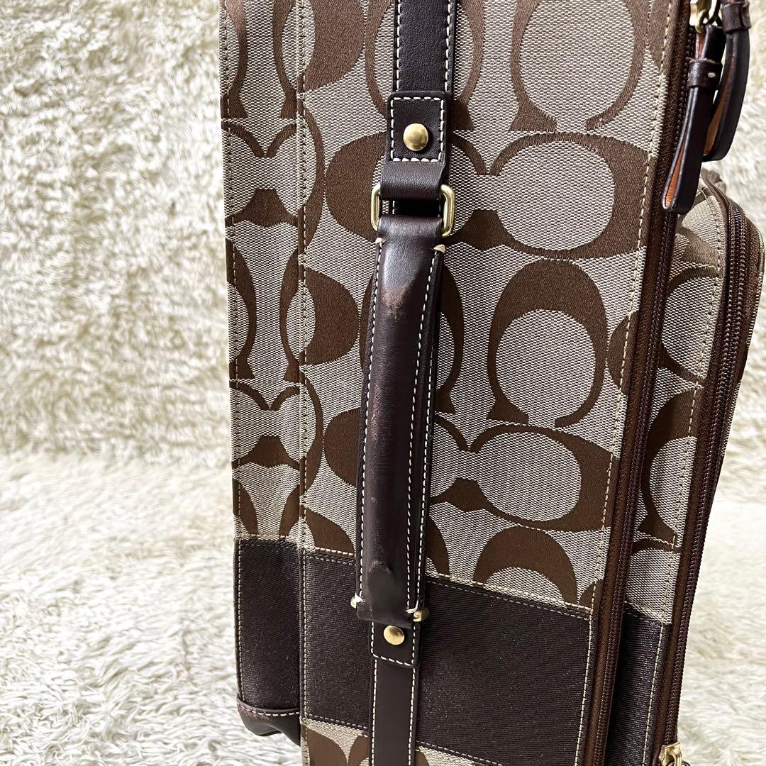 コーチ　キャリーケース　シグネチャー　2輪　キャンバス　レザー　ベージュ　茶色