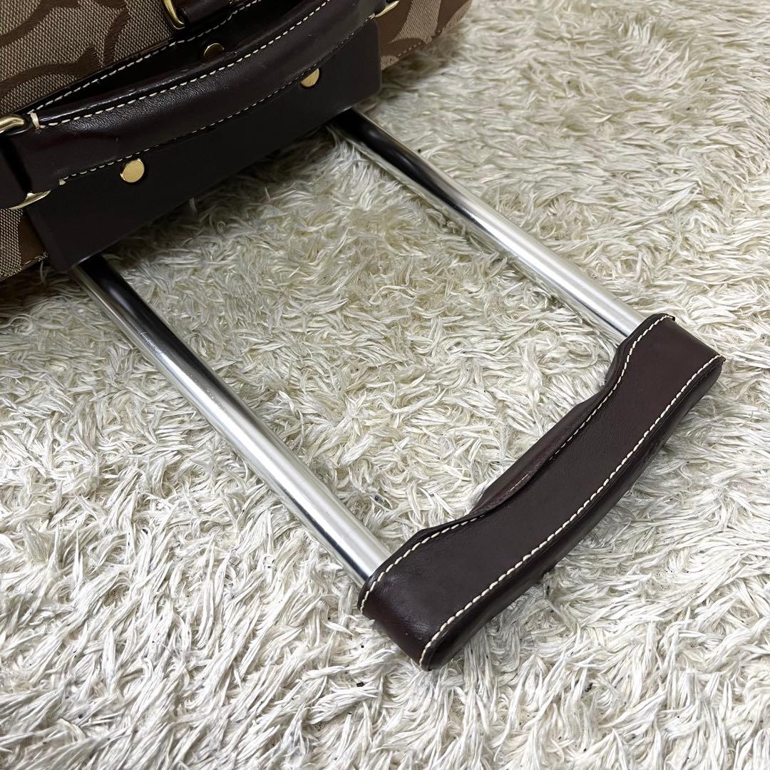 コーチ　キャリーケース　シグネチャー　2輪　キャンバス　レザー　ベージュ　茶色