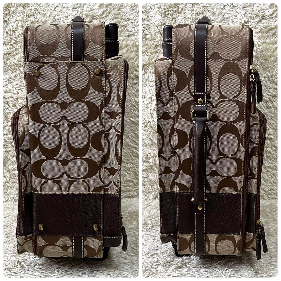 コーチ　キャリーケース　シグネチャー　2輪　キャンバス　レザー　ベージュ　茶色