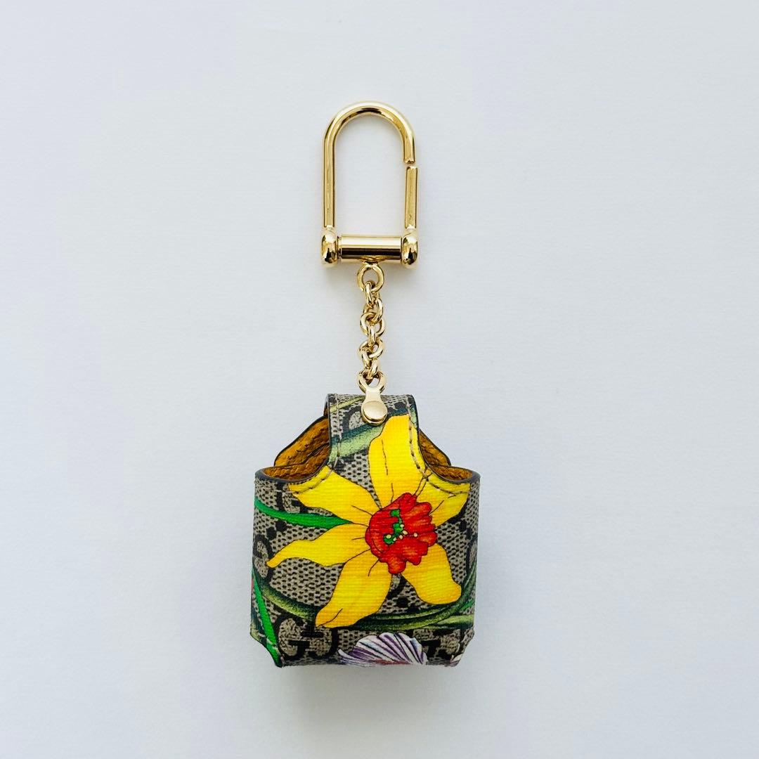 【希少×美品】GUCCI グッチ AirPodsケース GGフローラ チャーム